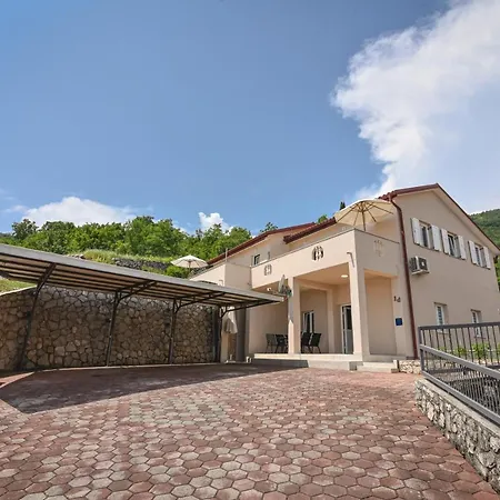 Anda S Apartmanima I Bazenom Apartment