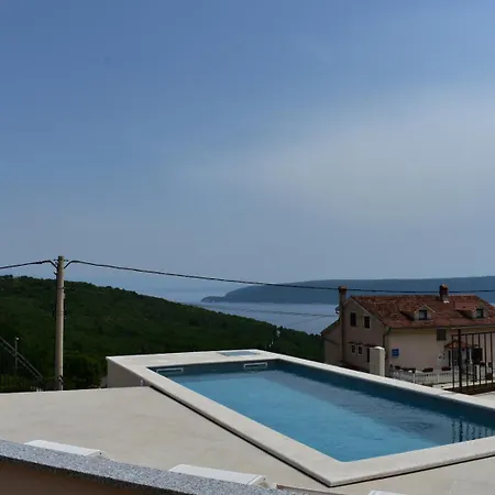 Anda S Apartmanima I Bazenom Apartment *