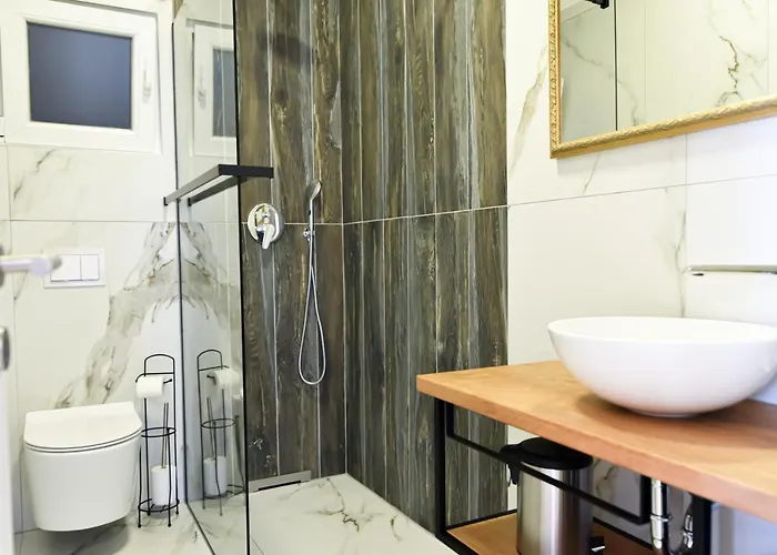 Anda S Apartmanima I Bazenom Appartement Brseč