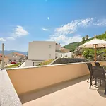 Anda S Apartmanima I Bazenom Apartman