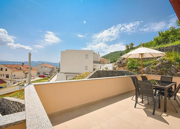 Anda S Apartmanima I Bazenom Διαμέρισμα